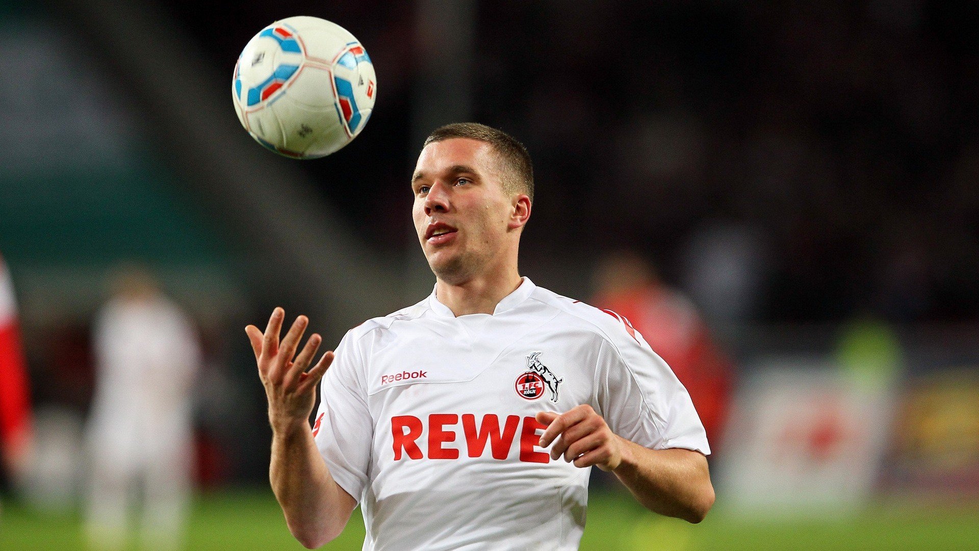 德甲球队构建战术模拟平台提升临场应变能力,德甲球队构建战术模拟平台提升临场应变能力